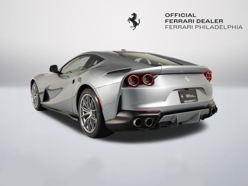 Certified 2018 Ferrari 812 Superfast RWD image 5