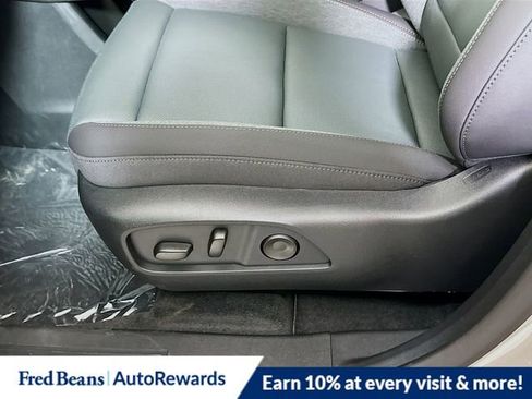 New 2026 GMC Terrain AT4 w/ Convenience Package III AWD/4WD image 18