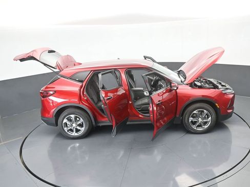 Used 2023 Chevrolet Blazer LT image 64