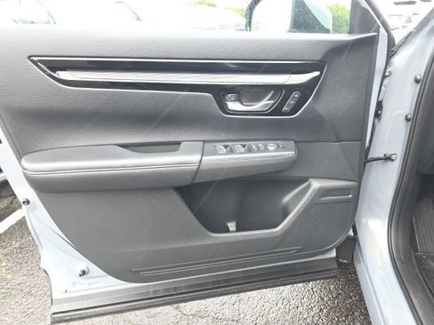 Used 2024 Honda CR-V EX-L image 8