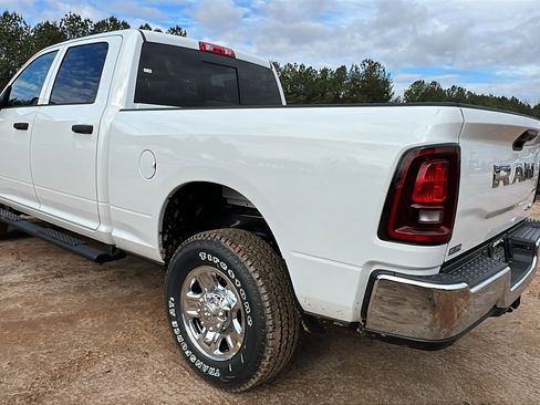 New 2026 RAM 2500 Tradesman image 10