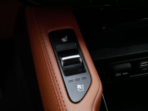 Used 2024 Kia Telluride EX X-Line AWD/4WD image 28