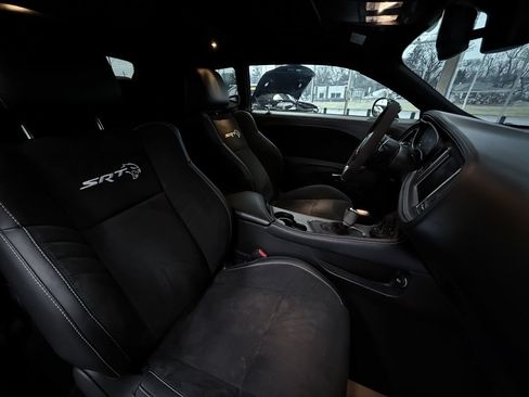 Used 2023 Dodge Challenger SRT Hellcat RWD image 43