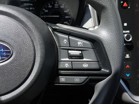Used 2024 Subaru Crosstrek 2.0i Premium AWD/4WD image 43