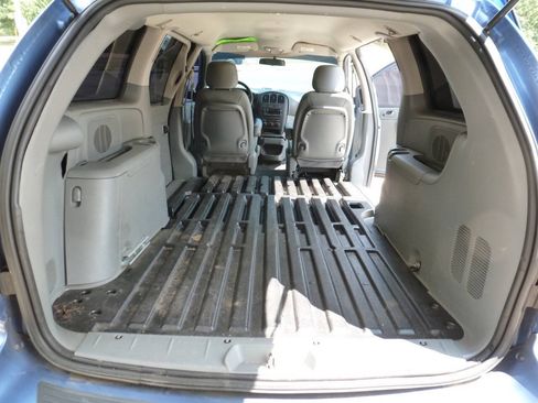Used 2007 Dodge Grand Caravan w/ PWR Convenience Group FWD image 11