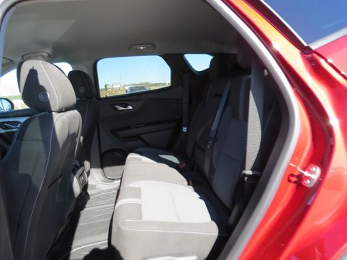 Used 2023 Chevrolet Blazer LT w/ Driver Confidence Package image 11