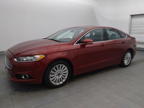 Used 2013 Ford Fusion Energi SE image 2