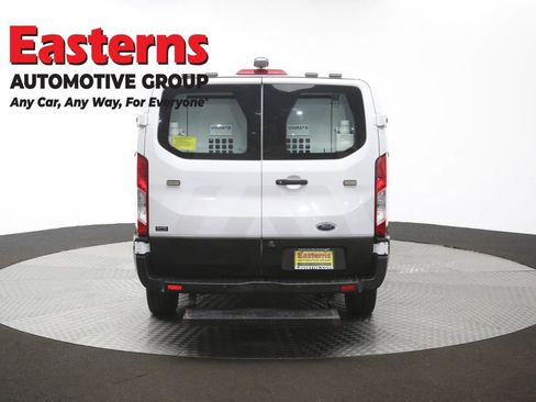 Used 2019 Ford Transit 250 130 Low Roof RWD image 40