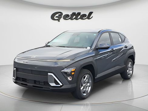 New 2026 Hyundai Kona SE image 1