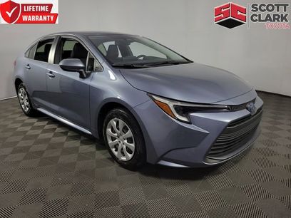 Used 2025 Toyota Corolla LE