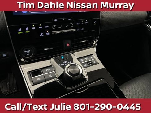Used 2024 Subaru Solterra AWD/4WD image 29