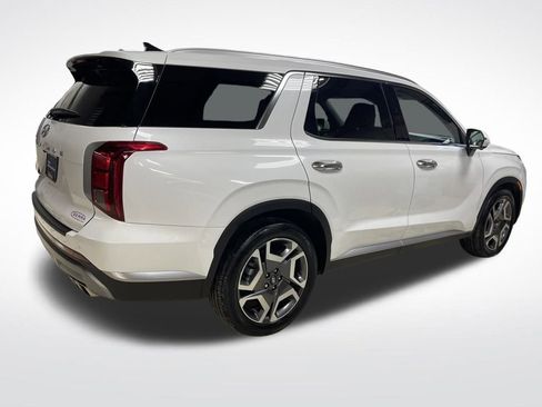 Certified 2025 Hyundai Palisade SEL image 8