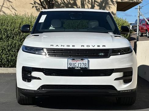 Certified 2025 Land Rover Range Rover Sport SE image 8
