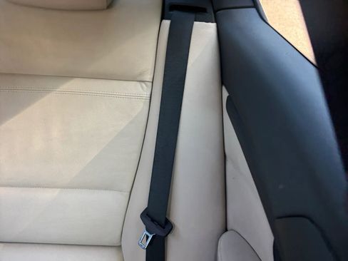 Used 2013 BMW 335i xDrive Coupe AWD/4WD image 25