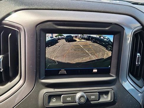 Used 2022 Chevrolet Silverado 1500 Custom RWD image 13