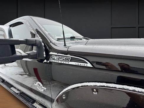 Used 2014 Ford F350 Platinum image 17