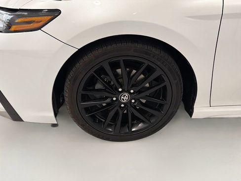 Used 2021 Toyota Camry XSE FWD image 26