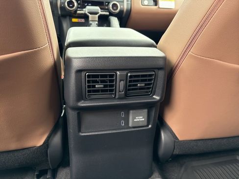 Used 2026 Toyota 4Runner Limited AWD/4WD image 16