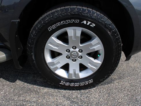 Used 2012 Nissan Pathfinder Silver AWD/4WD image 18