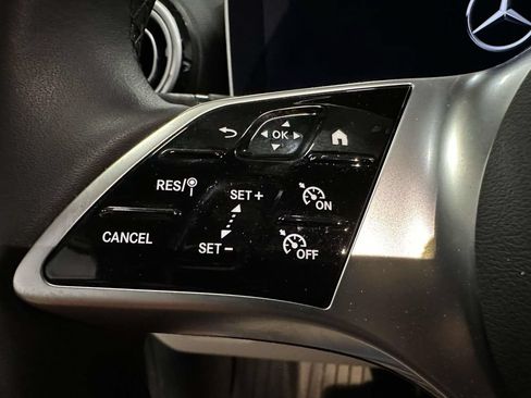 Used 2023 Mercedes-Benz C 300 4MATIC Sedan image 28
