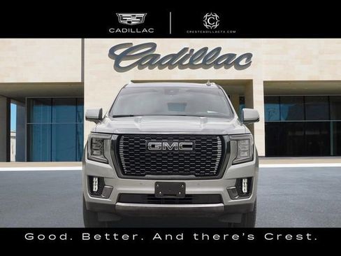 Used 2023 GMC Yukon XL Denali Ultimate AWD/4WD image 7