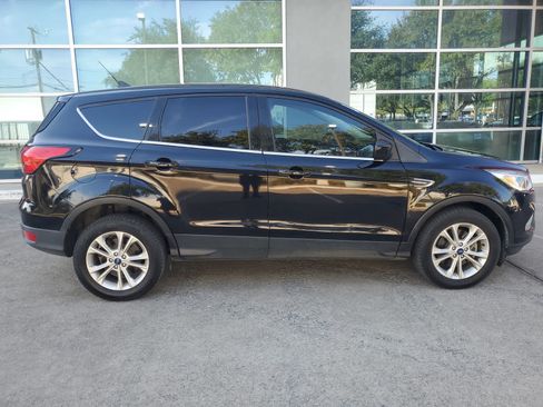 Used 2019 Ford Escape SE AWD/4WD image 7