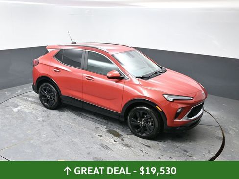 Used 2024 Buick Encore GX Sport Touring image 43