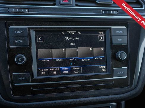 Used 2022 Volkswagen Tiguan S FWD image 18