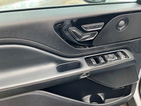 Used 2025 Lincoln Aviator 2WD w/ Equipment Group 101A image 14