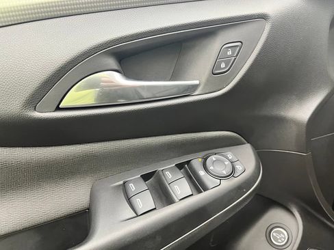 Used 2024 Buick Envista Avenir FWD image 19