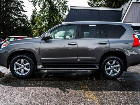 Used 2013 Lexus GX 460 AWD/4WD image 22