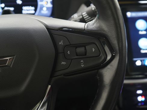 Used 2022 Chevrolet Bolt EUV Premier w/ Launch Edition image 26