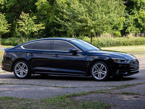 Used 2019 Audi A5 2.0T Premium image 4