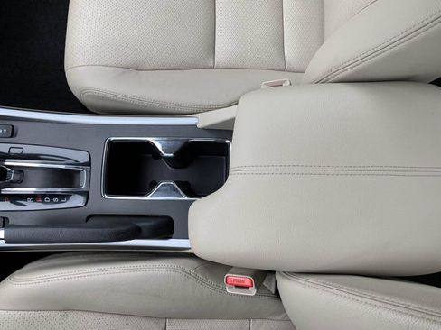 Used 2015 Honda Accord EX-L image 27