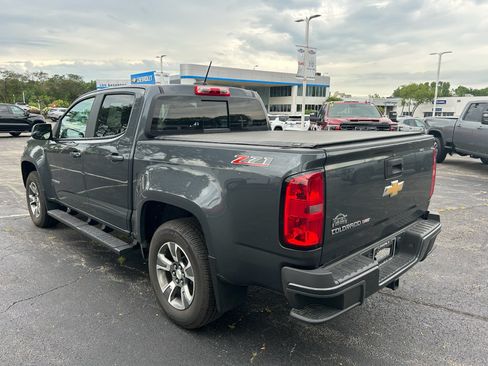 Used 2017 Chevrolet Colorado Z71 AWD/4WD image 7