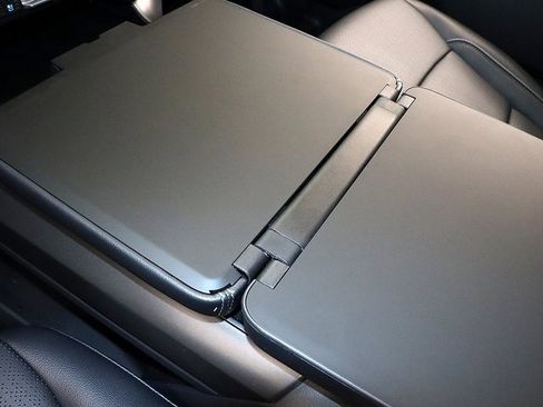 New 2025 Ford F150 Lariat w/ Equipment Group 502A High image 32