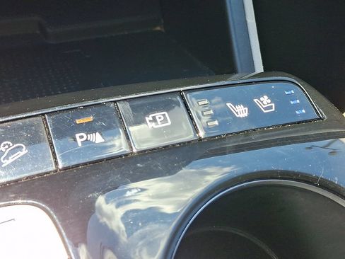 Used 2024 Hyundai Tucson Limited FWD image 27