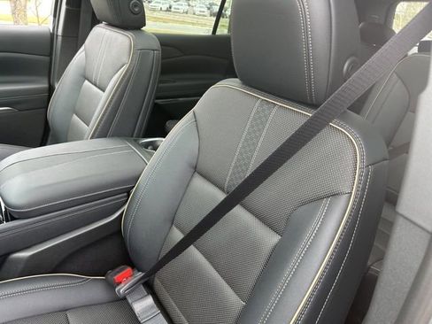 New 2026 Chevrolet Traverse High Country AWD/4WD image 11