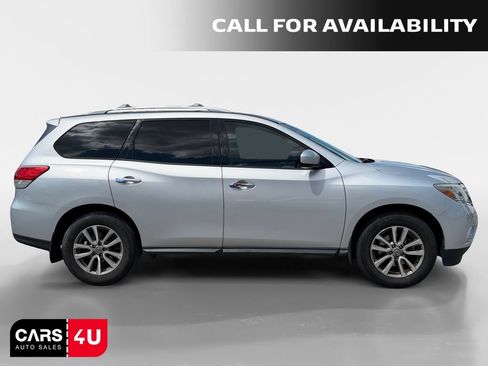 Used 2014 Nissan Pathfinder SV AWD/4WD image 8
