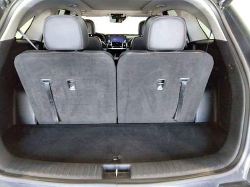 Used 2021 Kia Sorento SX image 11