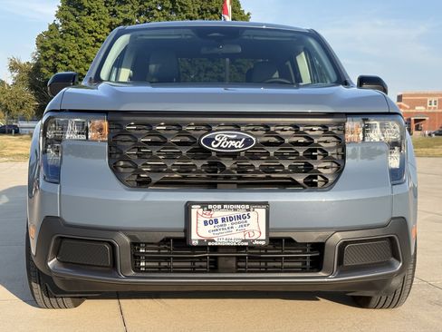 New 2025 Ford Maverick XLT w/ Equipment Group 301A image 2