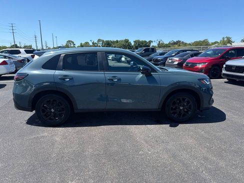 Certified 2025 Honda HR-V Sport image 8