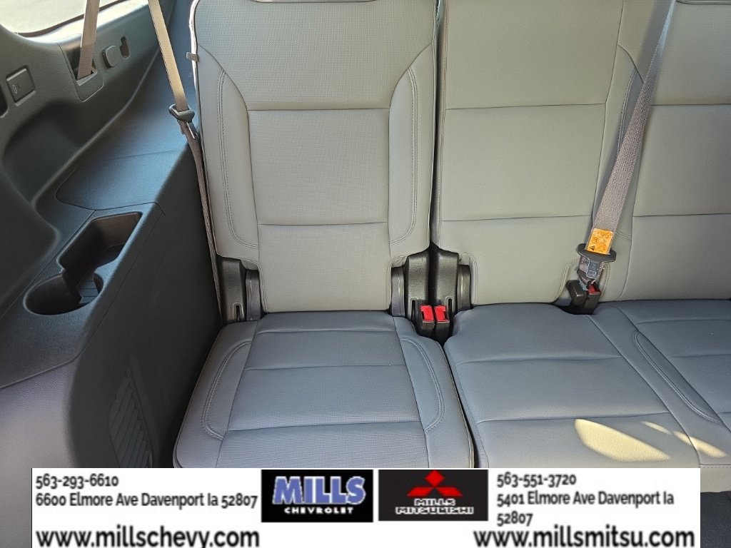 Used 2023 GMC Yukon XL SLT w/ SLT Premium Package AWD/4WD image 27