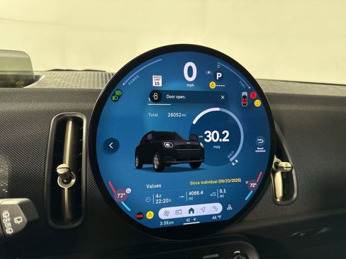 Used 2025 MINI Cooper Countryman S image 16