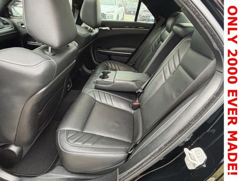 Used 2023 Chrysler 300 C image 24
