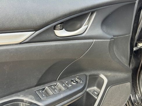 Used 2020 Honda Civic Sport image 10