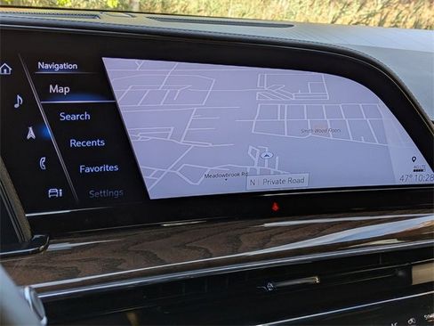 Certified 2024 Cadillac Escalade ESV Sport Platinum w/ LPO, ONYX Package image 15