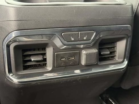 Used 2020 Chevrolet Silverado 1500 High Country w/ Technology Package AWD/4WD image 16