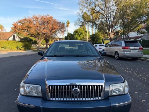 Used 2007 Mercury Grand Marquis LS image 3