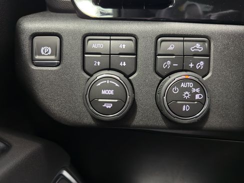 New 2026 Chevrolet Silverado 1500 High Country image 16